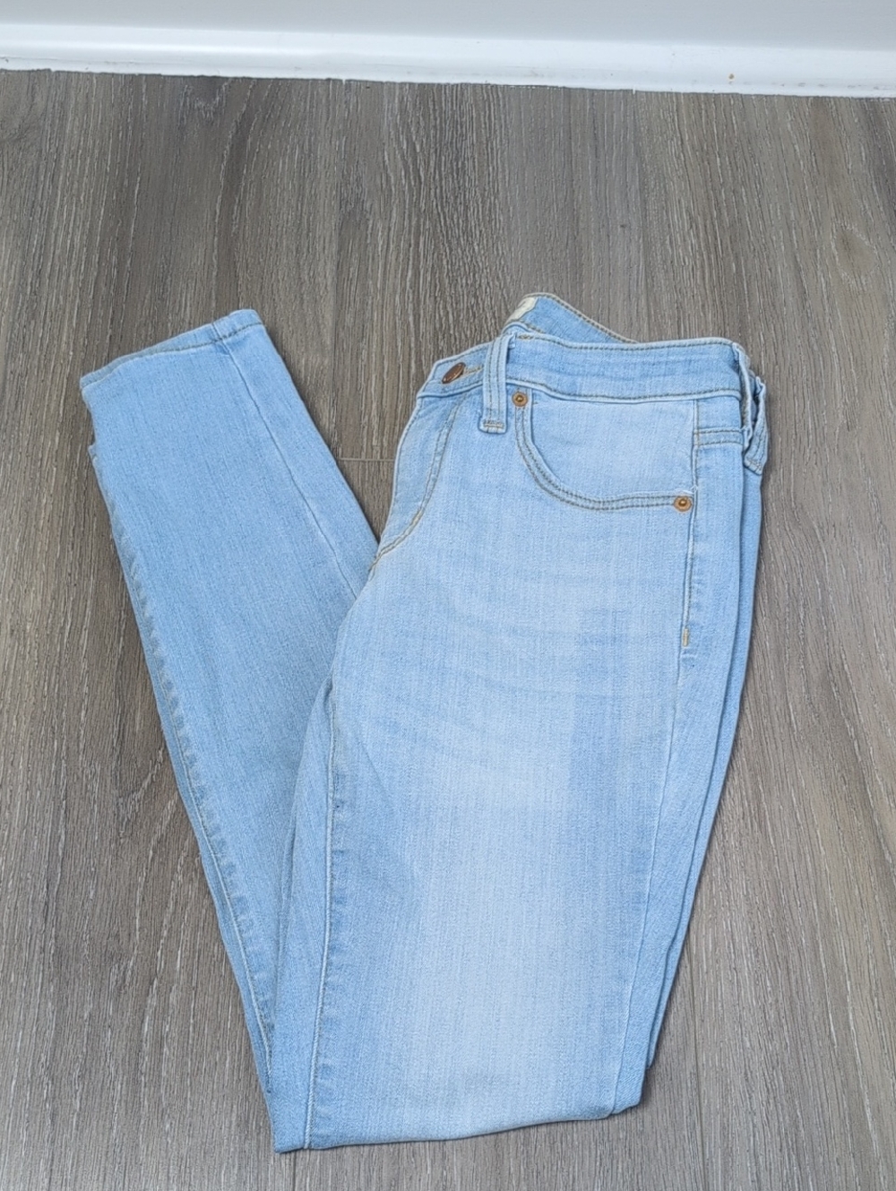 Universal Thread Light Blue Skinny Jeans